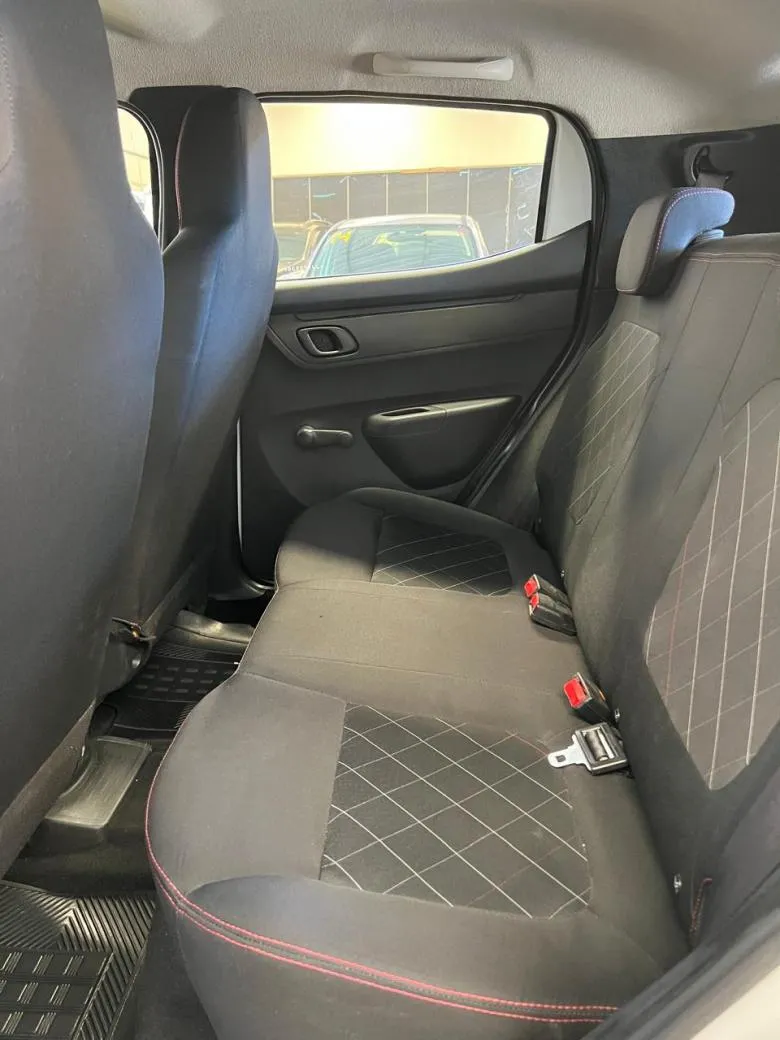 Renault - KWID Zen 1.0 Flex 12V 5p Mec.