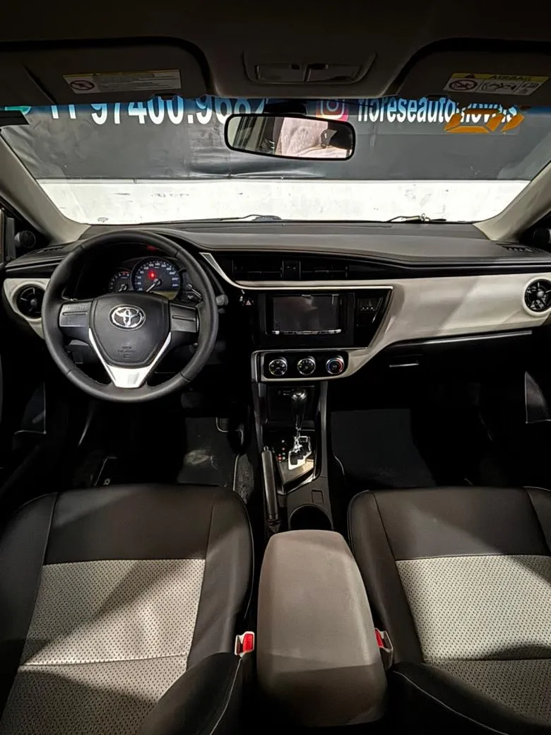 Toyota - Corolla GLi 1.8 Flex 16V  Aut.