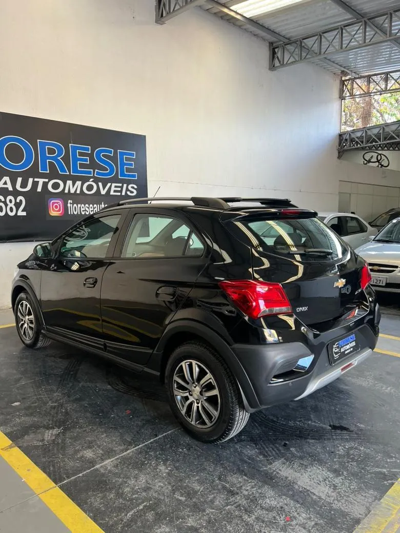 GM - Chevrolet - ONIX HATCH ACTIV 1.4 8V Flex 5P Aut.