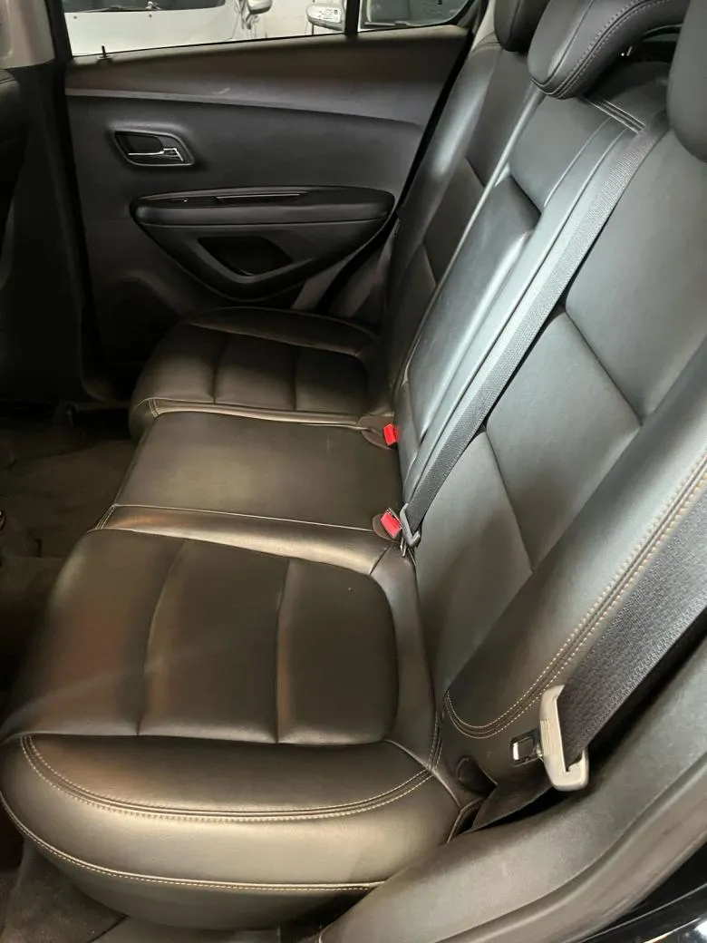 GM - Chevrolet - TRACKER Midnight 1.4 Turbo Flex Aut.  Gasolina