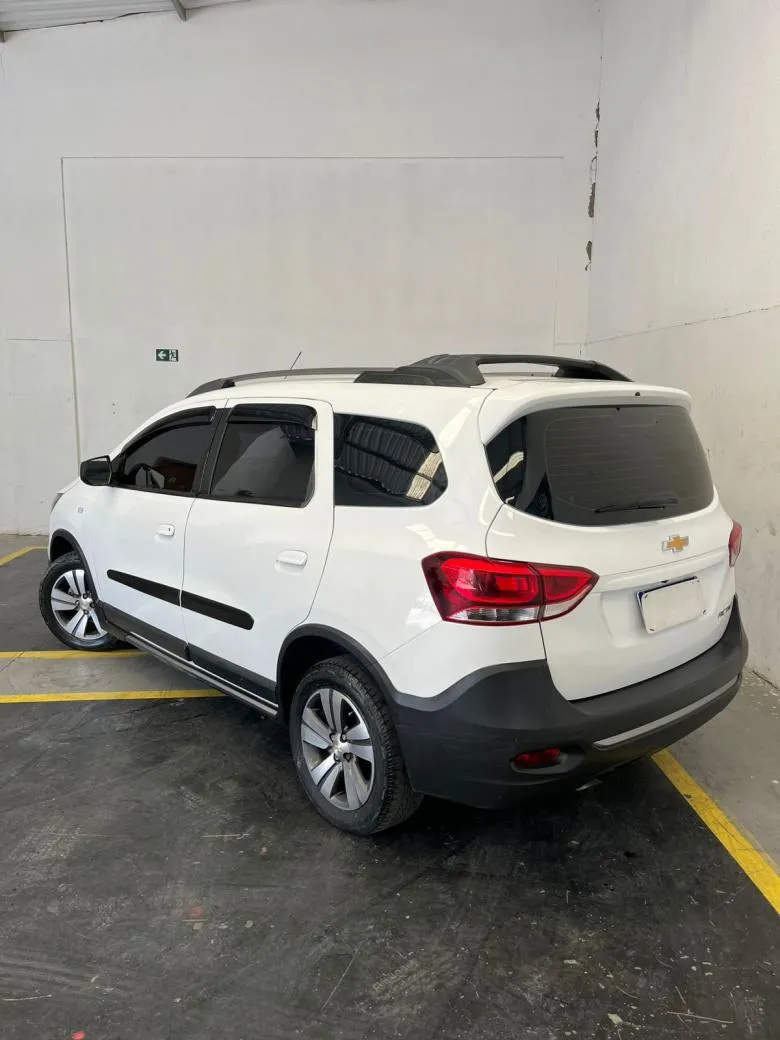 GM - Chevrolet - SPIN ACTIV 1.8 8V Econo. Flex 5p Aut.