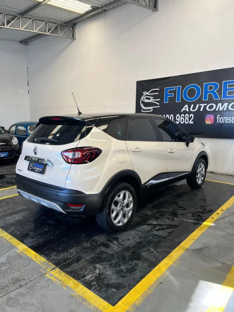 Renault - CAPTUR Zen 1.6 16V Flex 5p Aut.  Gasolina