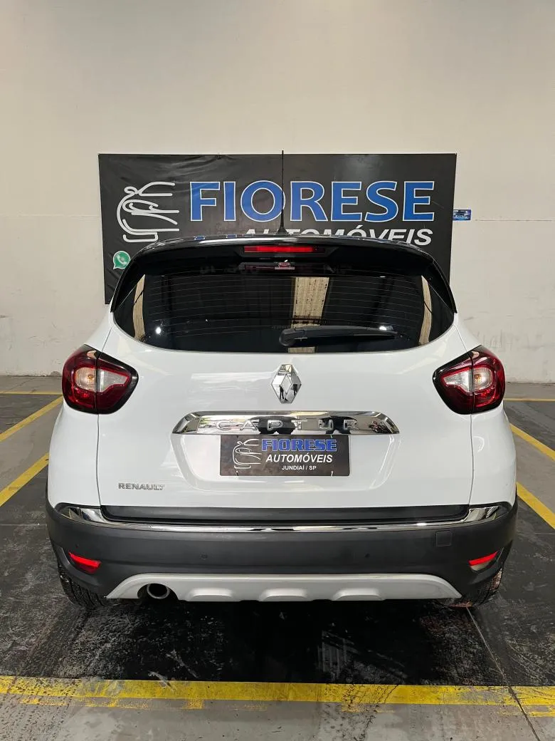 Renault - CAPTUR Intense 1.6 16V Flex 5p Aut.  Gasolina