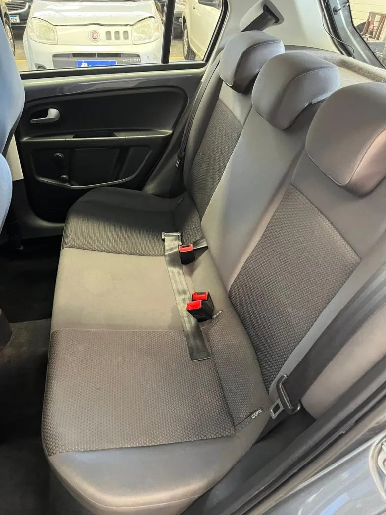 VW - VolksWagen - up! Extreme 1.0 TSI Total Flex 12V 5p  Gasolina
