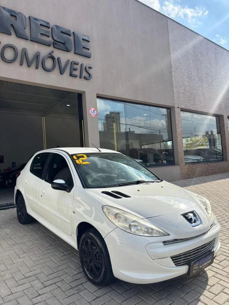 Peugeot - 207 XR HB