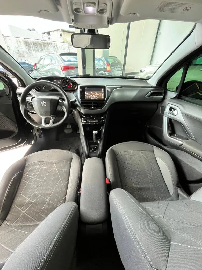 Peugeot - 208 Griffe 1.6 flex 16v 5p aut