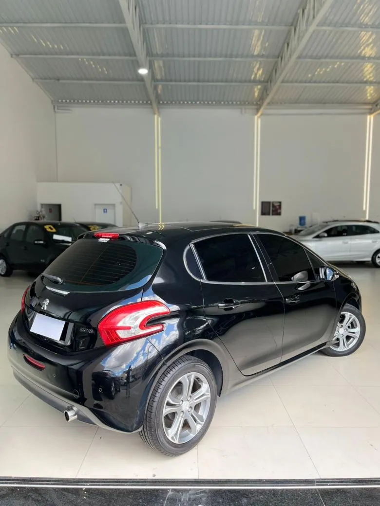 Peugeot - 208 Griffe 1.6 flex 16v 5p aut