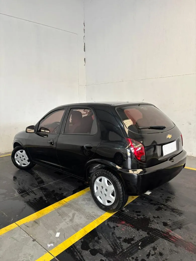 GM - Chevrolet - Celta 1.0 