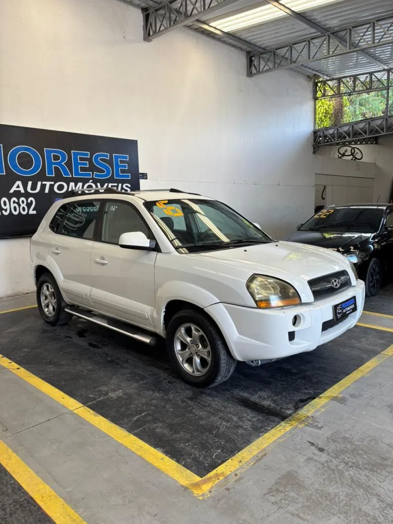 Hyundai - Tucson GLSB flex