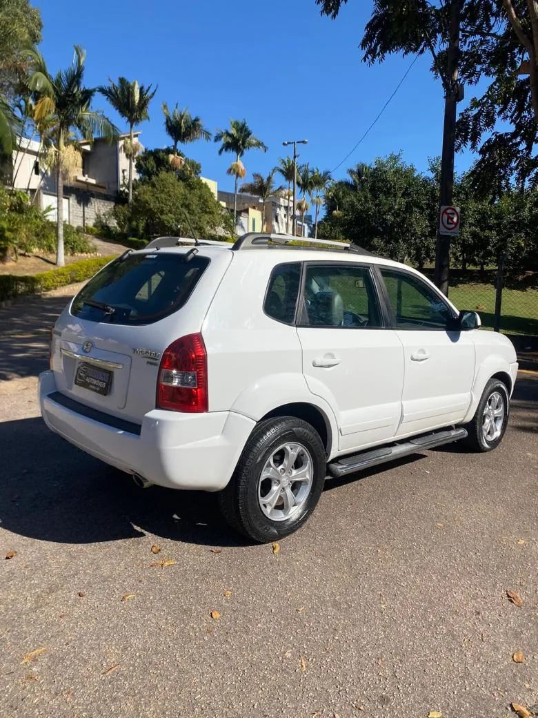 Hyundai - Tucson GLSB flex