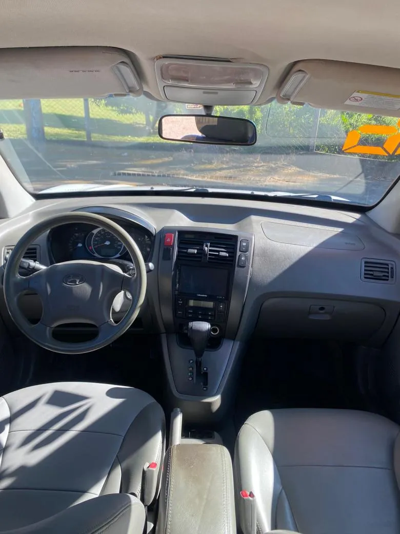 Hyundai - Tucson GLSB flex
