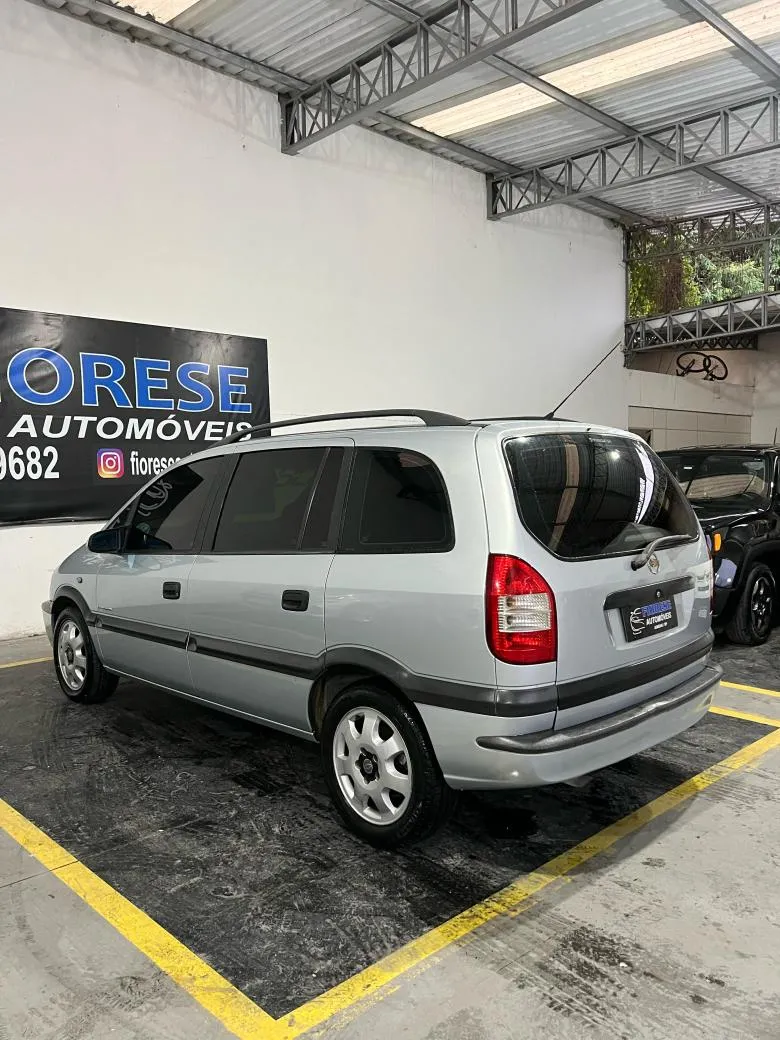 GM - Chevrolet - Zafira Expression